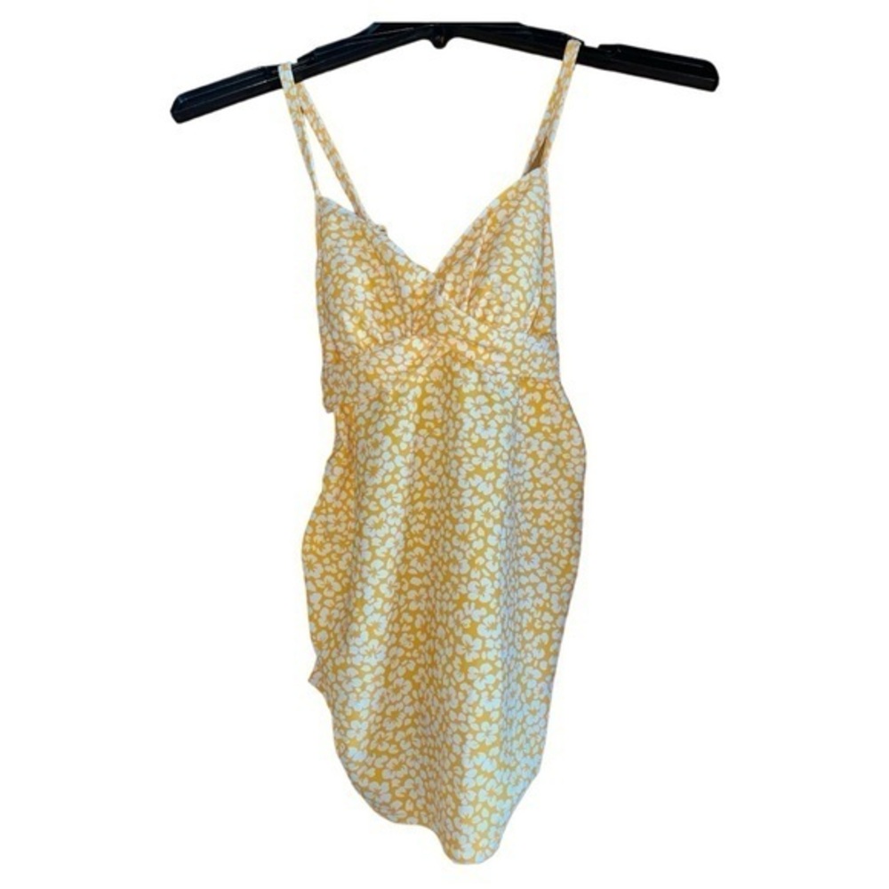 Isabel Maternity Yellow Floral‎ Tankini Swim Top Molded Cups Size Small NWT